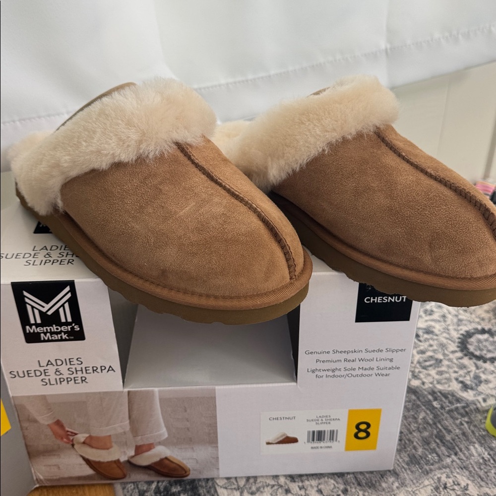 Member's Mark Chestnut genuine shearling sheepskin Sherpa Slippers women’s 8